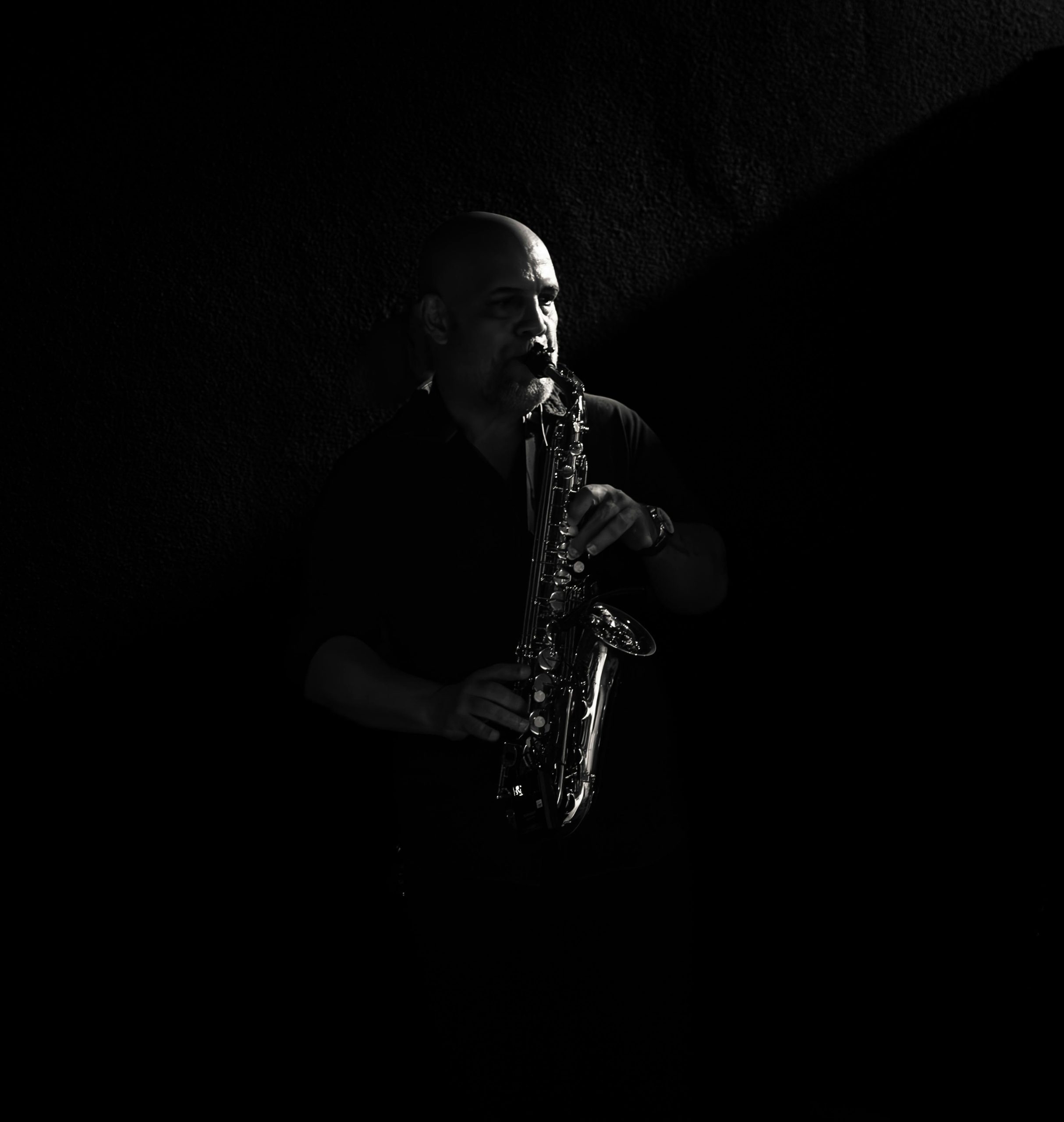 pexels-rogerio-rodrigues-1643207864-28303409